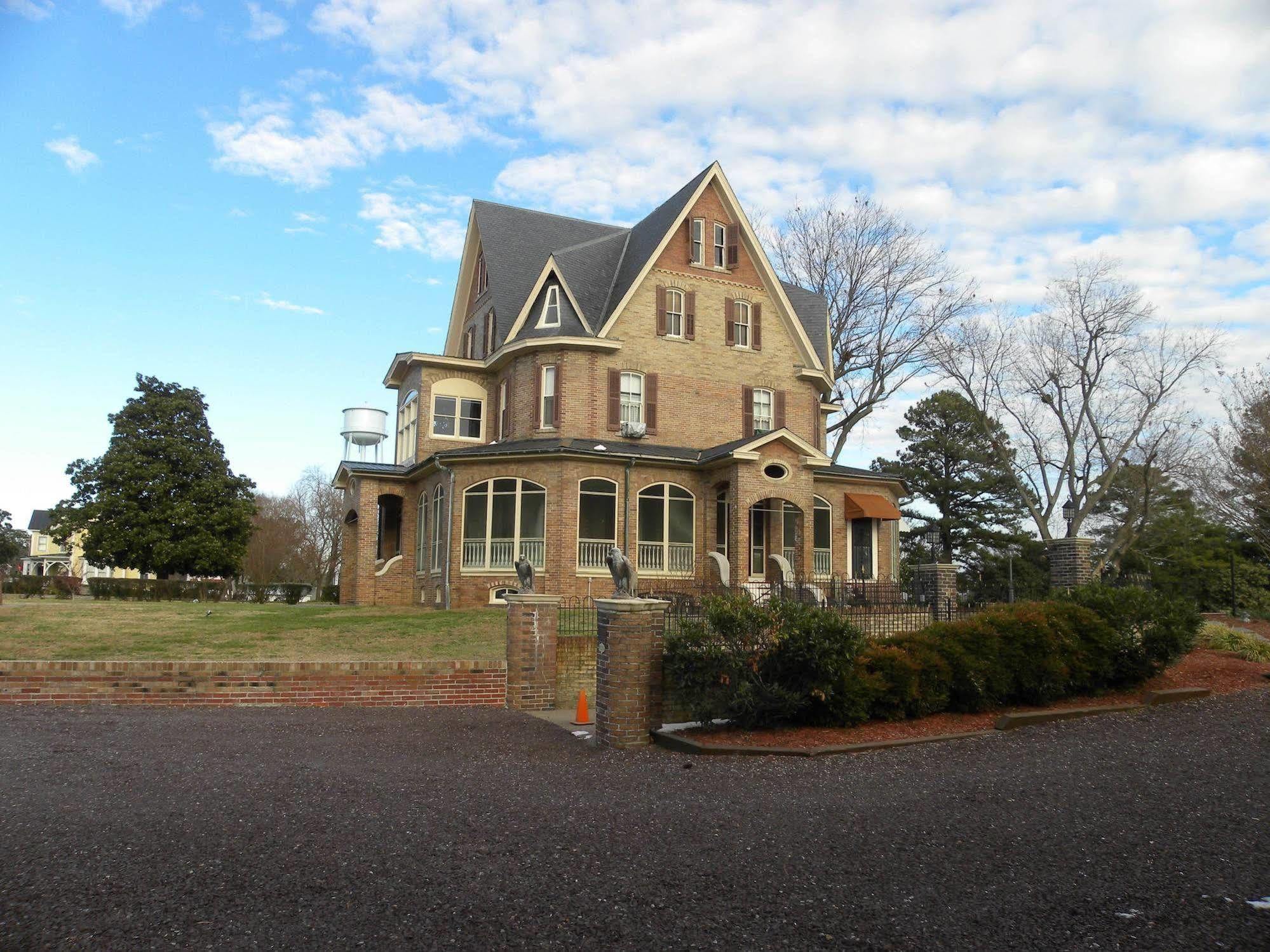 The Gables Victorian Mansion Bed And Breakfast Inn Reedville Exterior foto